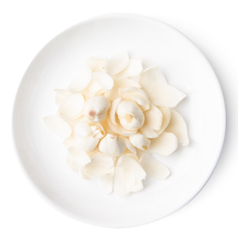 Fresh Lily Bulb Slices 125 g
